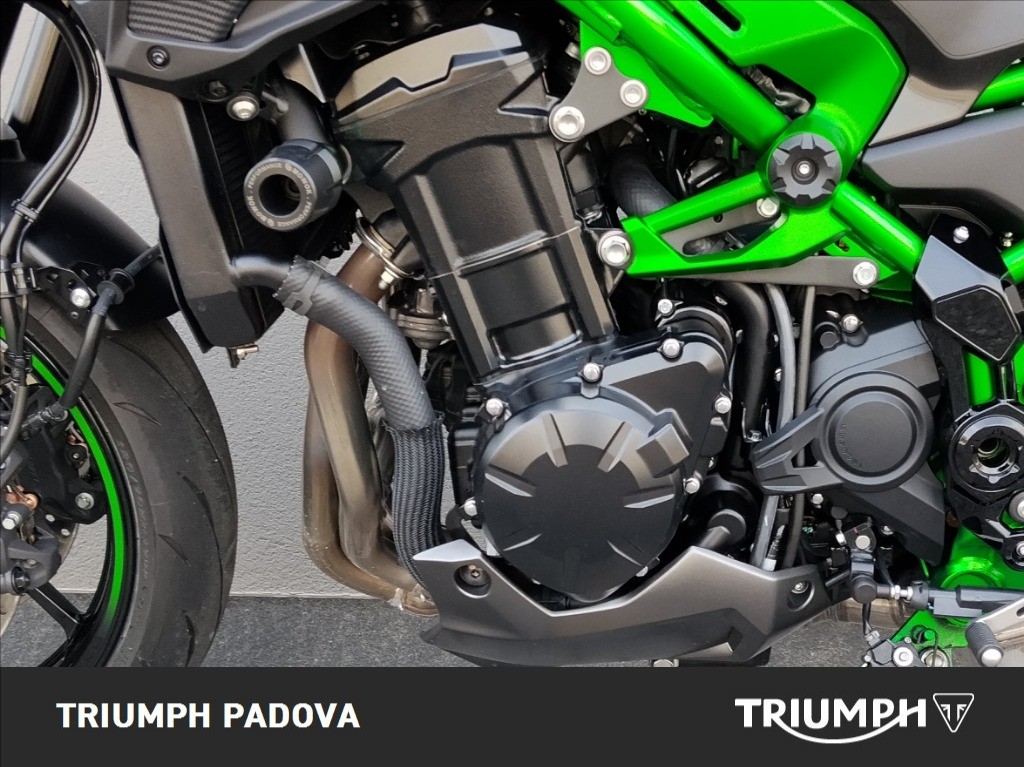 KAWASAKI Z 900 