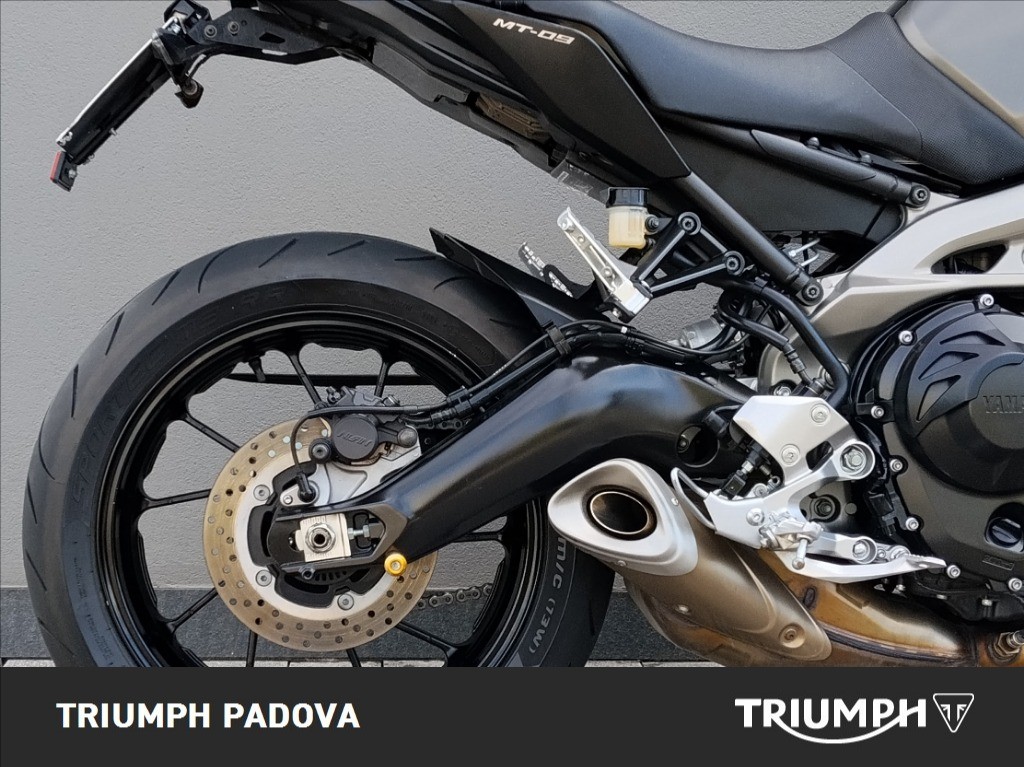 YAMAHA MT-09 850 Abs