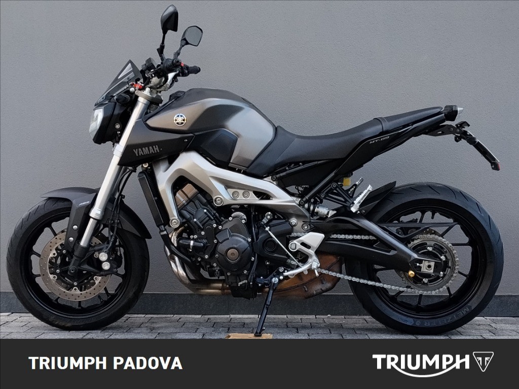 YAMAHA MT-09 850 Abs