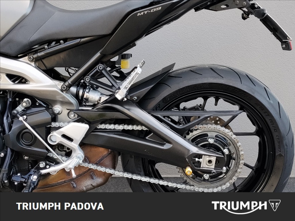 YAMAHA MT-09 850 Abs