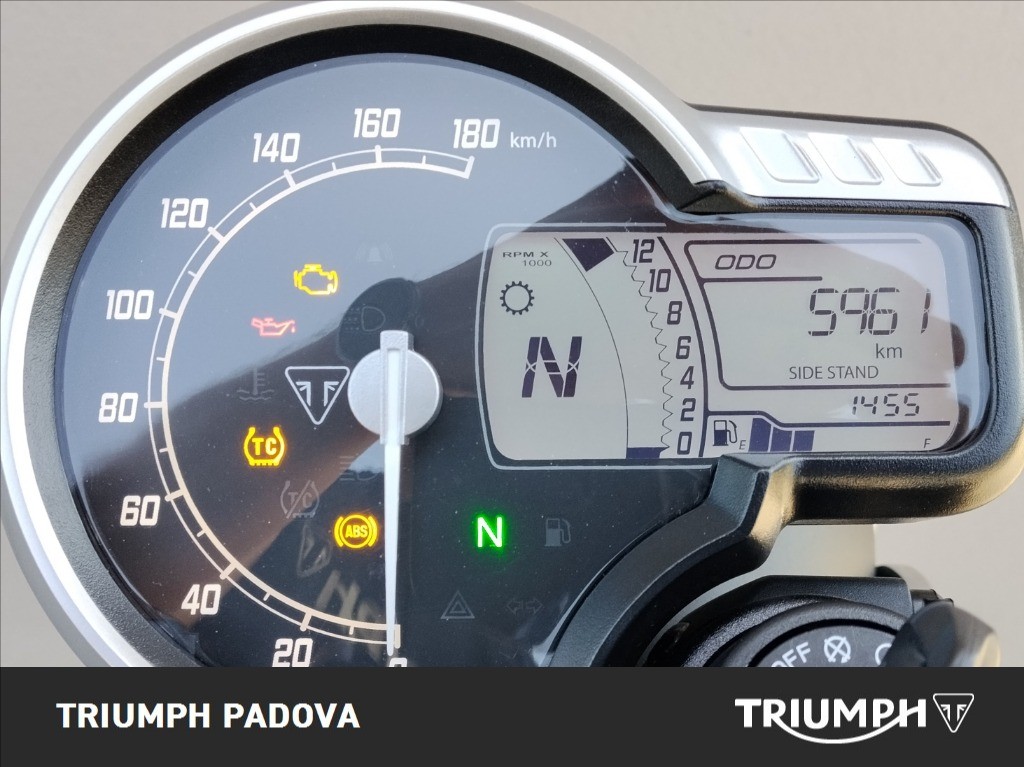 TRIUMPH Speed 400 Abs