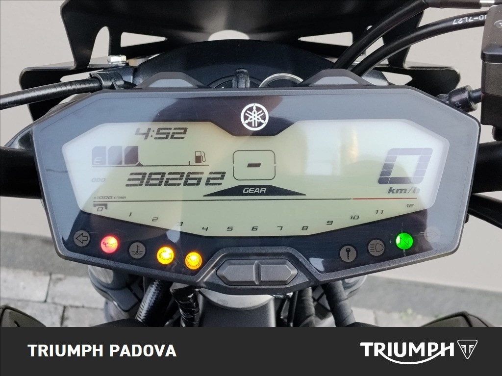 YAMAHA MT-07 690 dep.A2 Abs