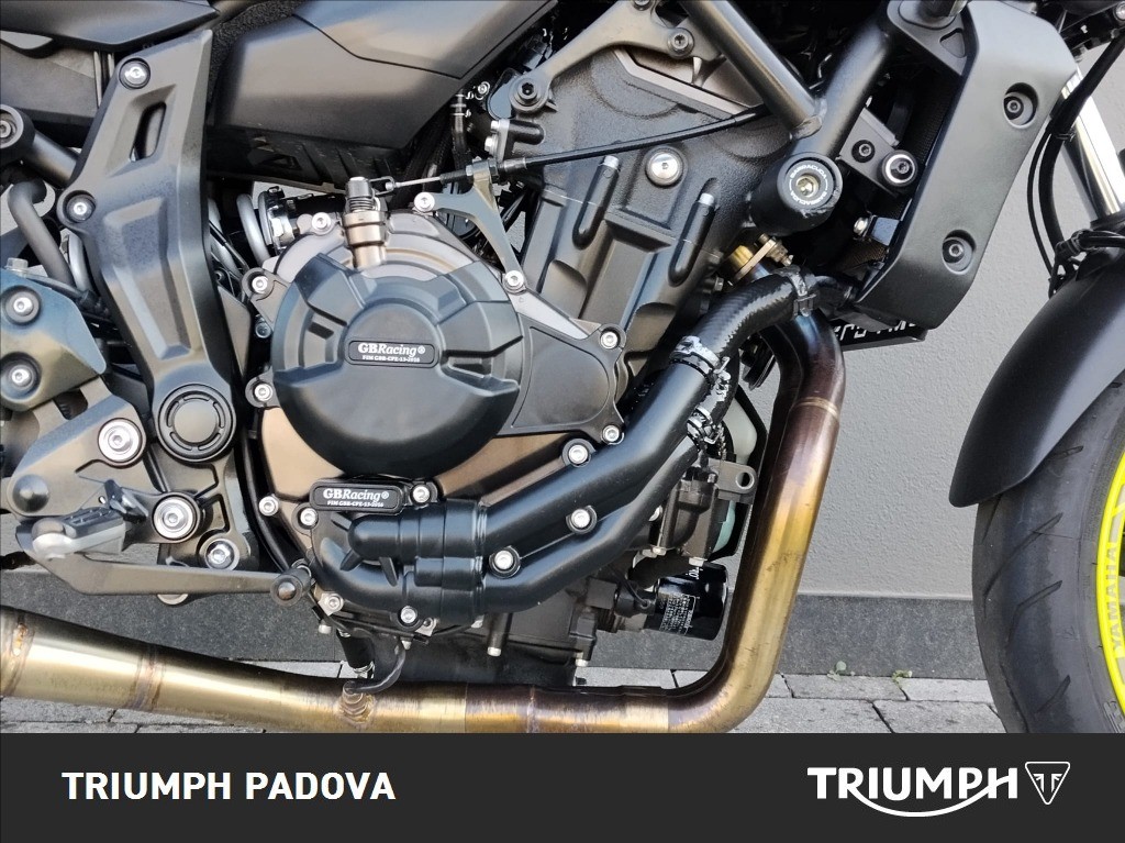YAMAHA MT-07 690 dep.A2 Abs