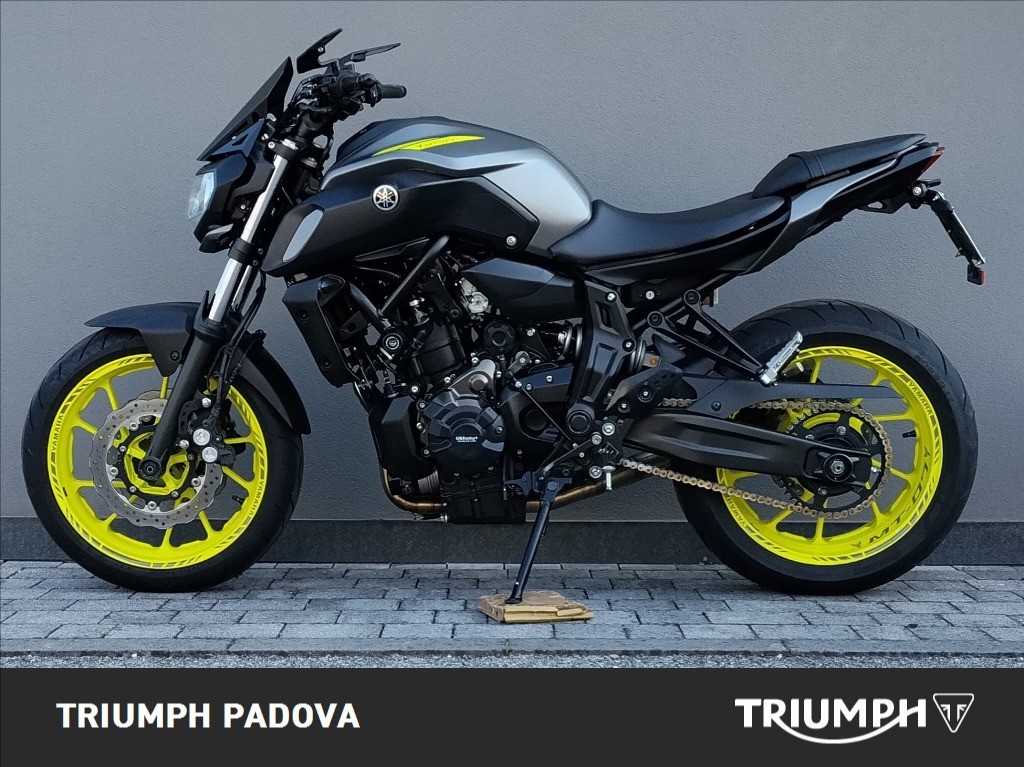 YAMAHA MT-07 690 dep.A2 Abs