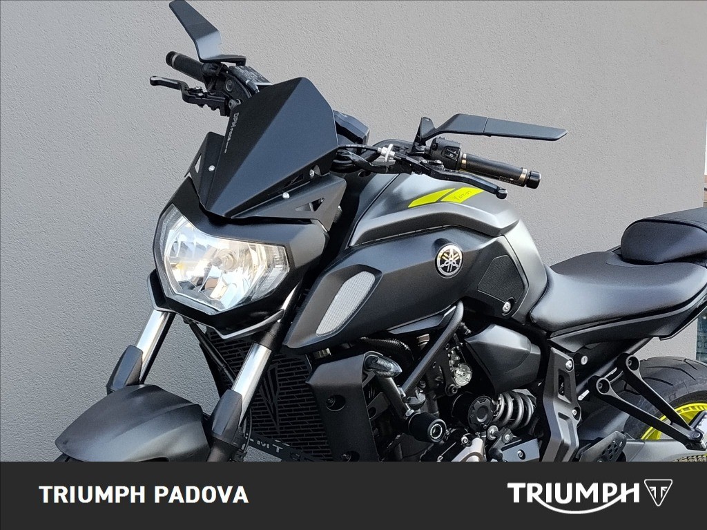 YAMAHA MT-07 690 dep.A2 Abs