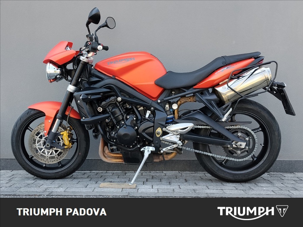 TRIUMPH Street Triple 675 R