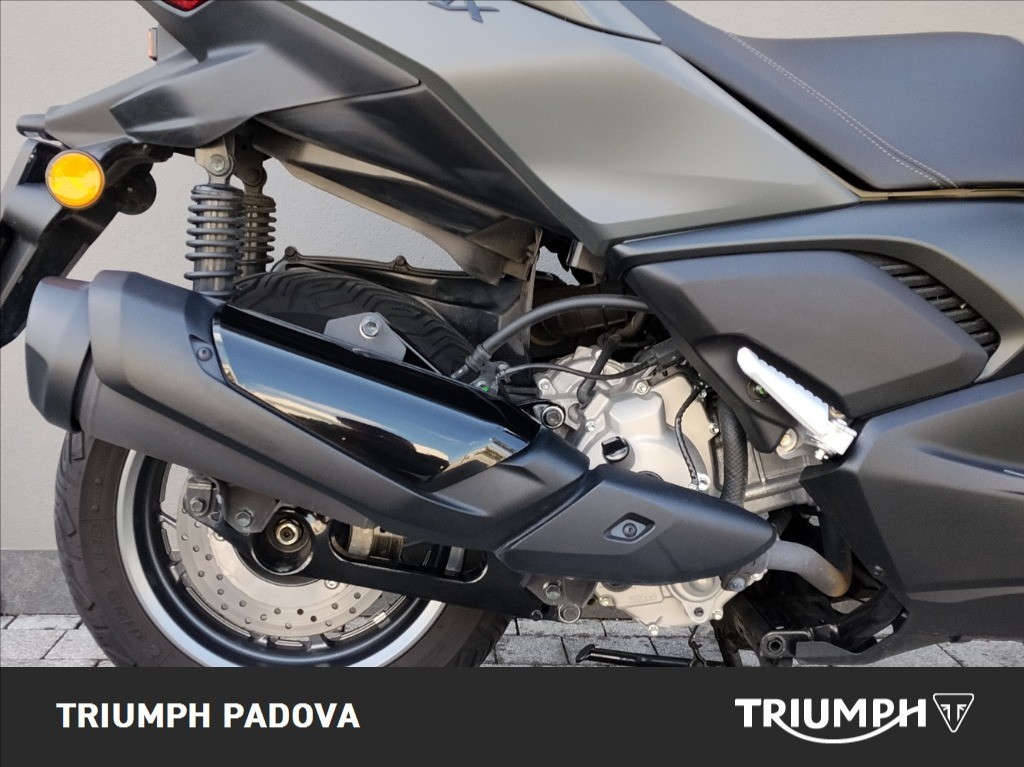 YAMAHA X-Max 300 Abs
