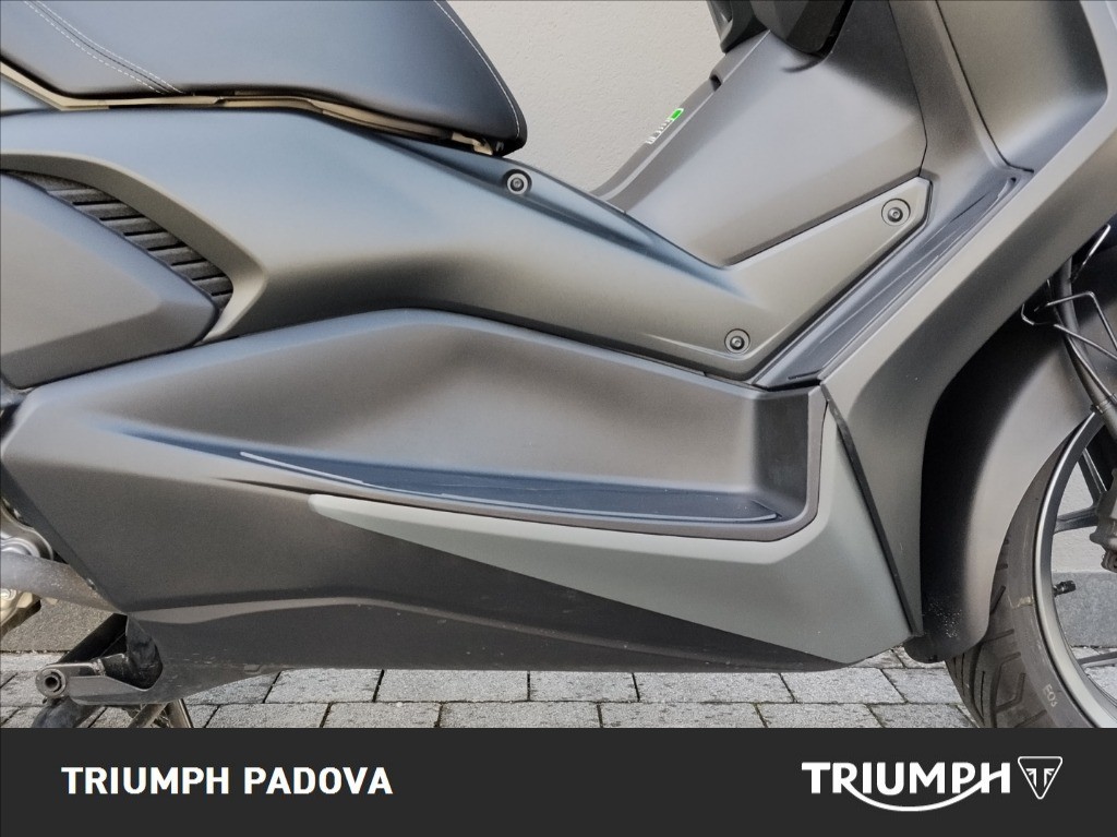 YAMAHA X-Max 300 Abs