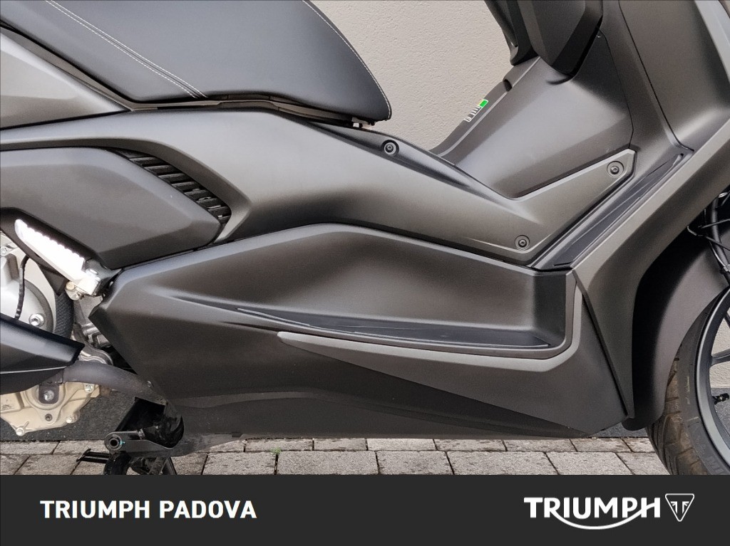 YAMAHA X-Max 300 Abs