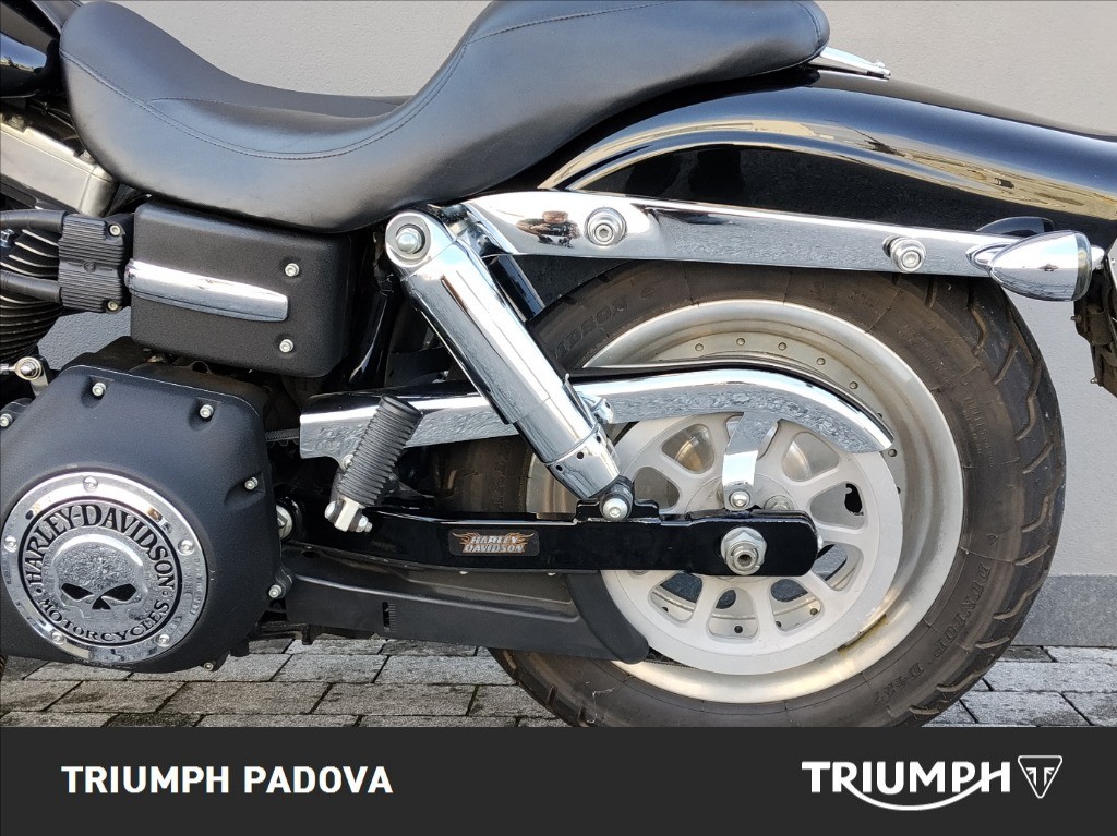 HARLEY-DAVIDSON Dyna Fat Bob 1584 